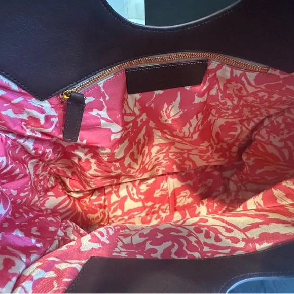 Balenciaga Cream Canvas Tote with Brown Leather Circle Handle - Picture 8 of 11